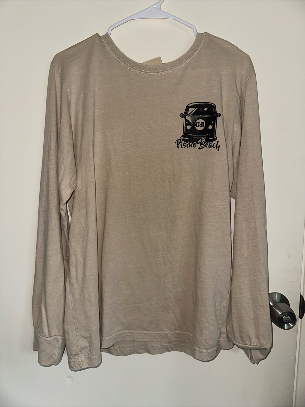Unbranded Men’s Long Sleeve Graphic Tee in Beige - Pismo Beach Detail